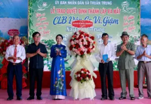 CLB Dân ca Ví, Giặm xã Thuần Trung ra mắt, góp phần gìn giữ, phát huy di sản và trao truyền câu hát quê hương đến thế hệ trẻ.