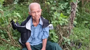 Cụ ông 83 tuổi ở Hà Tĩnh mất tích gần 6 ngày được tìm thấy trong khu rừng cách nhà khoảng 40km, trong tình trạng suy kiệt.