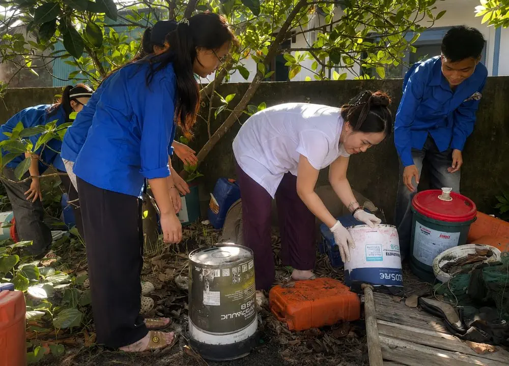 Nghệ An ghi nhận 49 ca sốt xuất huyết tại xã Quỳnh Anh, trong đó 45 ca ở một xóm, nguy cơ dịch tiếp tục lan rộng.