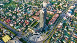 Tranh chấp diện tích căn hộ 122m2 khi chủ nhà yêu cầu hoàn trả 88,27 triệu đồng cho 9,1m2 cột, hộp kỹ thuật và tường bao.