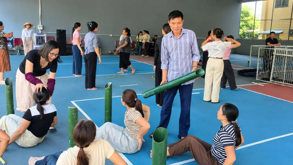 Xỏ Nặm Phạ là tục cầu mưa của người Thái xứ Nghệ, đang được phục dựng tại xã Châu Lộc nhằm bảo tồn và trao truyền giá trị văn hóa.