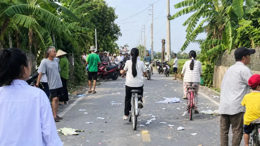 Vụ nổ lớn tại nhà dân ở Hải Phòng khiến 2 người bị thương nặng, phải nhập viện cấp cứu. Nguyên nhân vụ việc đang được làm rõ.
