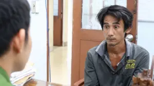 Lâm Tuấn Cường bị tạm giữ hình sự để điều tra vụ đột nhập nhà cô ruột, khống chế nạn nhân và cướp tiền, vàng trị giá hơn 400 triệu đồng.