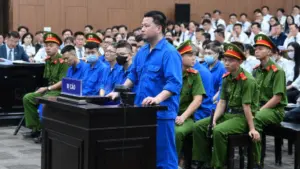 Mr Hunter Lê Khắc Ngọ và vợ cũ có hành trình bỏ trốn xuyên biên giới ra sao? Hé lộ kho vàng 356 tỉ đồng trong vụ án lừa đảo Mr Pips.