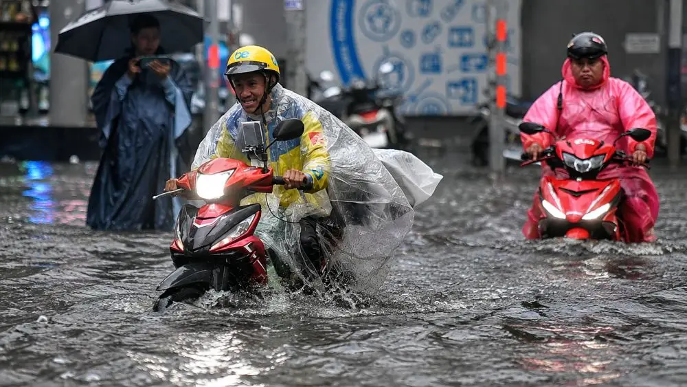 El Niño rất mạnh khiến mùa mưa ở TPHCM và Nam Bộ kết thúc sớm, làm tăng nguy cơ nắng nóng, thiếu nước trong mùa khô.