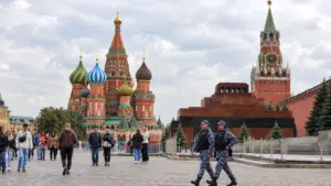 Tổng thống Nga Putin ký sắc lệnh miễn visa 30 ngày cho công dân Việt Nam, mở ra cơ hội thuận lợi hơn cho các chuyến đi đến Nga.