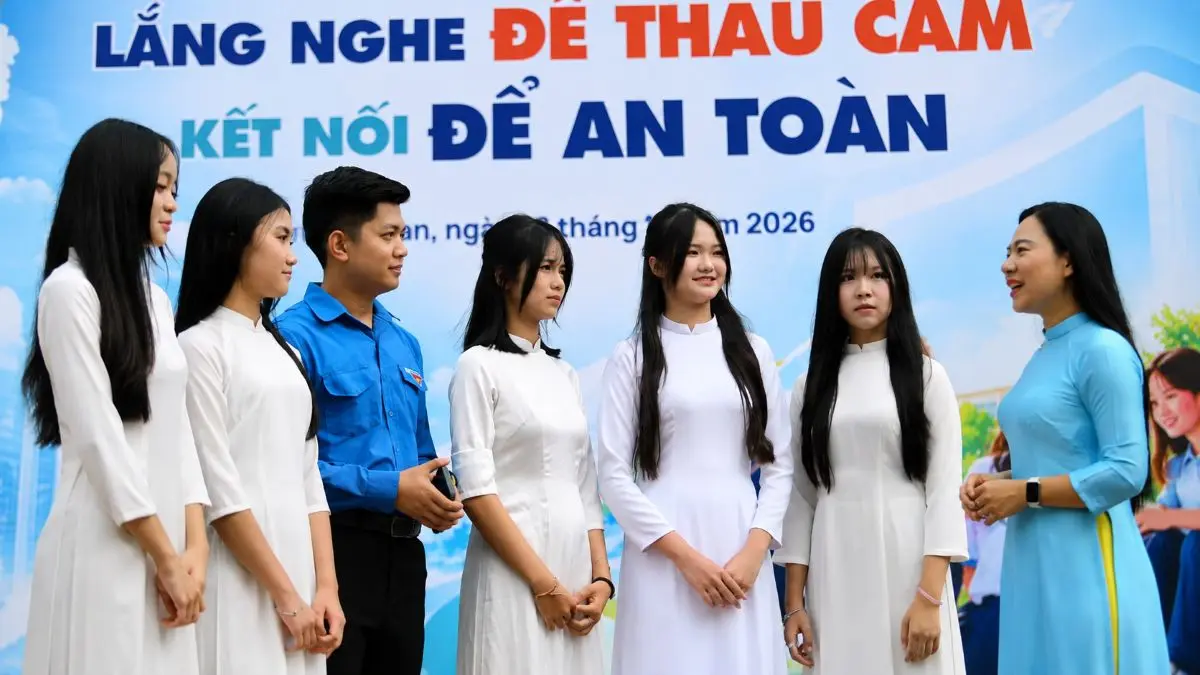 Nghệ An siết trách nhiệm phòng, chống bạo lực học đường, đưa nội dung này thành tiêu chí cứng khi xếp loại cơ sở giáo dục và hiệu trưởng.