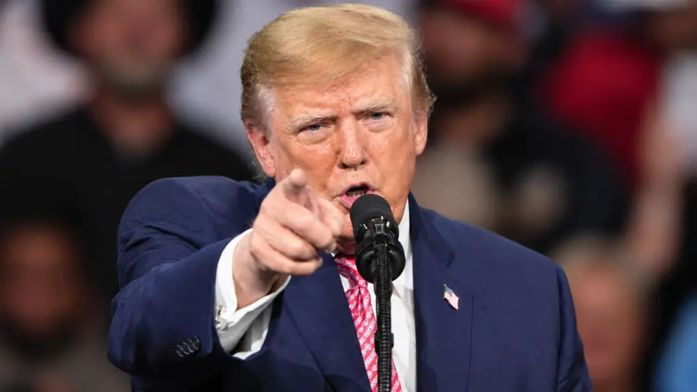 Ông Trump tuyên bố Mỹ có thể rút khỏi cuộc chiến Iran ngay lập tức, trong khi Tehran khẳng định vẫn theo đuổi ngoại giao.
