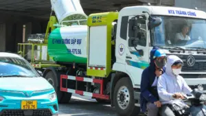 Dự báo thời tiết 20/10/2026: Miền Bắc nắng, Hà Nội có nơi trên 34 độ, trong khi Nam Bộ mưa rào và giông.