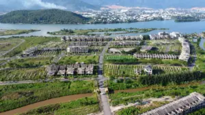 BIDV thông báo thu giữ hai khu đất rộng hơn 81.000m² tại Khu đô thị sinh thái Thủy Tú, Đà Nẵng, liên quan đến các khoản nợ quá hạn.