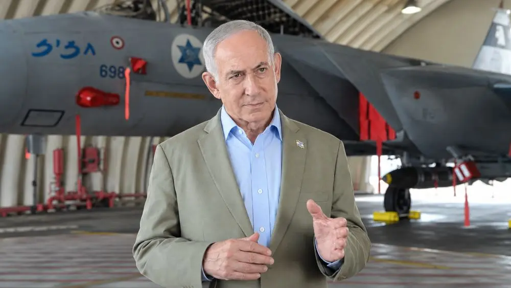 Thủ tướng Israel Benjamin Netanyahu tiết lộ thông tin mới về cơ phó trong sự cố máy bay Flydubai, khi cuộc điều tra vẫn đang tiếp diễn.