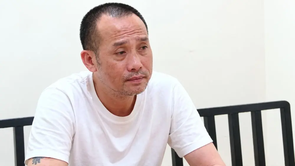Tuấn “thần đèn” Nguyễn Anh Tuấn và những câu chuyện làm ăn trong bóng đêm, tranh giành lãnh thổ khiến dư luận chú ý.