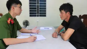 Vụ trộm 25,5 chỉ vàng ở Nghệ An: Nguyễn Đình An có 7 tiền án, bị tạm giữ sau khi cạy két sắt, chiếm đoạt tài sản trị giá khoảng 350 triệu đồng.